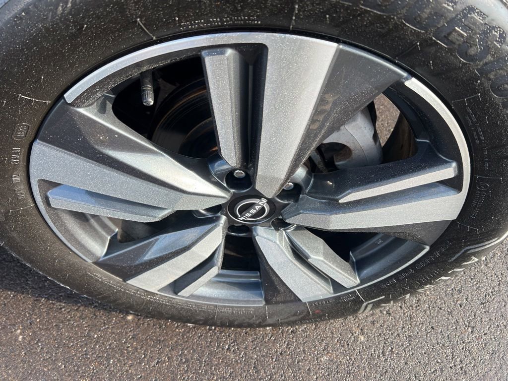 Certified 2023 Nissan Rogue SL w/ SL Premium Package image 47