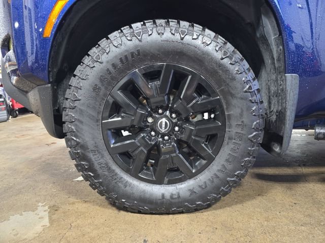 Used 2023 Nissan Frontier SV w/ Technology Package image 28