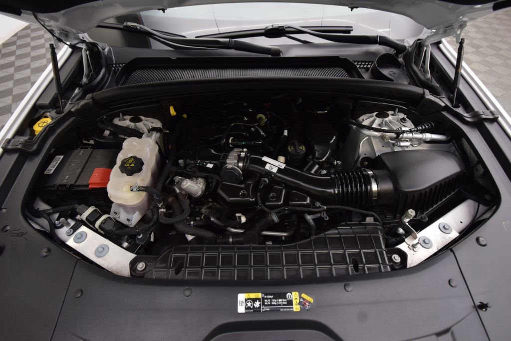 Used 2023 Jeep Grand Cherokee Limited w/ Luxury Tech Group II image 29