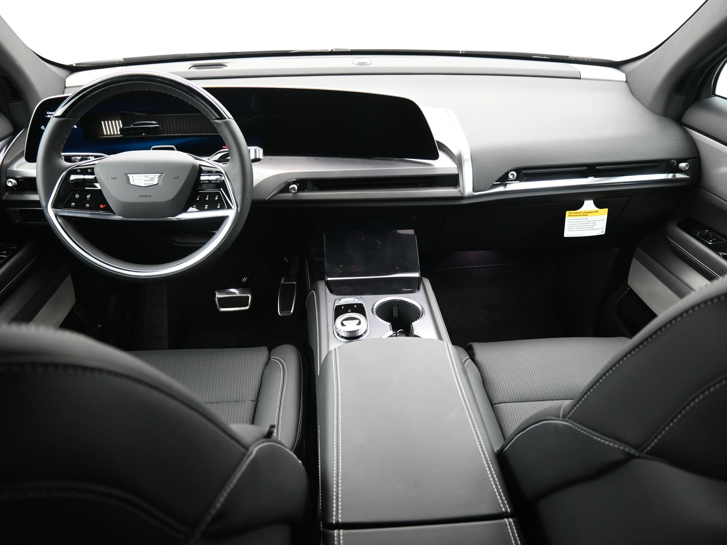 New 2026 Cadillac Vistiq Luxury w/ LPO, Floor Liner Package image 10