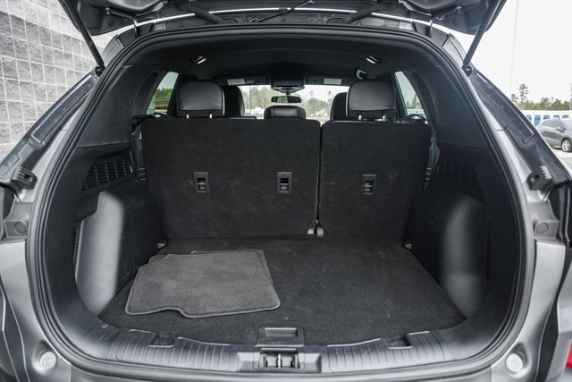 Used 2025 Ford Escape ST-Line image 11