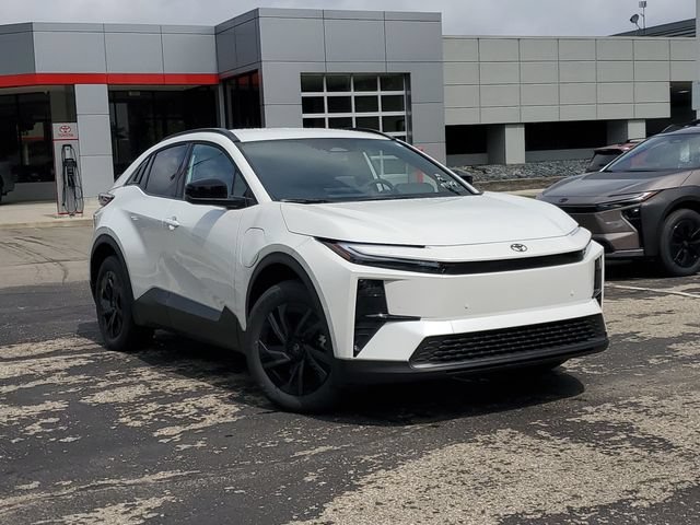 New 2026 Toyota C-HR AWD/4WD image 32