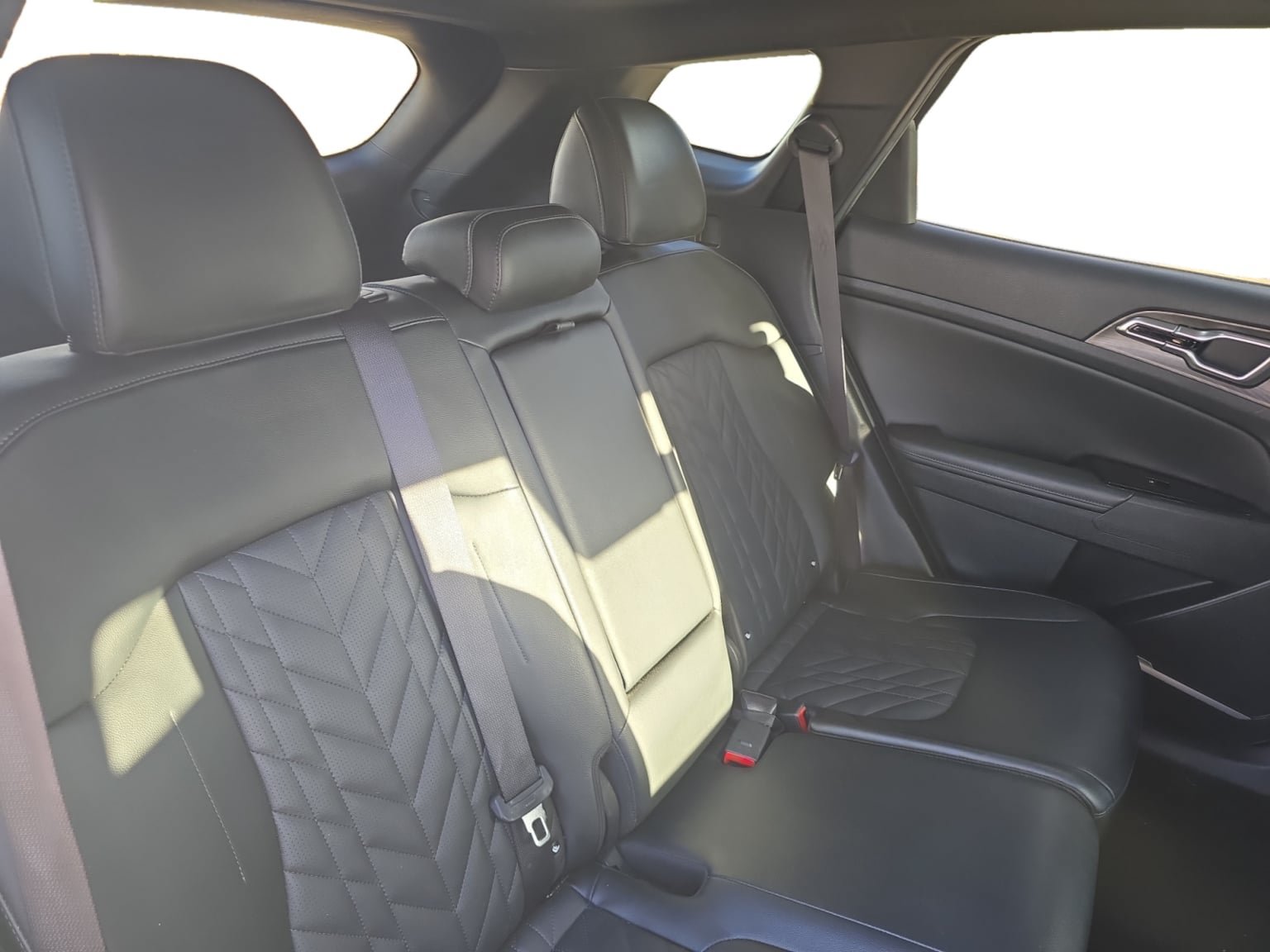Used 2023 Kia Sportage X-Line w/ X-Line Premium Package AWD/4WD image 18