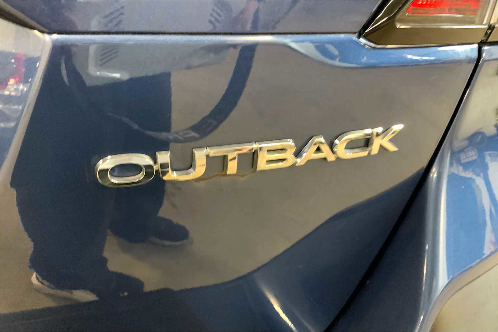 Used 2020 Subaru Outback Limited image 9