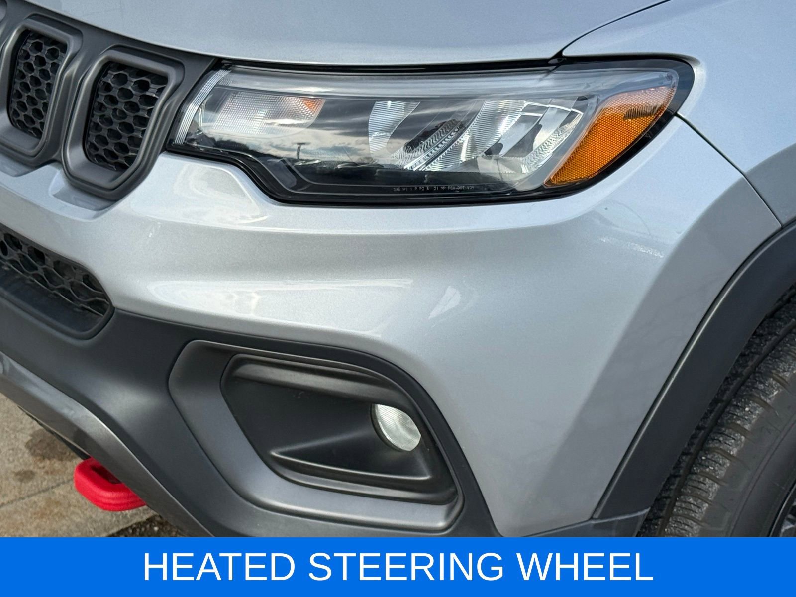 Used 2024 Jeep Compass Trailhawk image 14