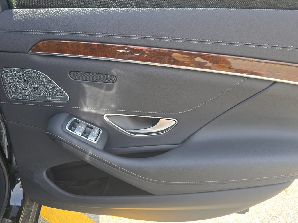 Certified 2016 Mercedes-Benz S 550 4MATIC Sedan image 24
