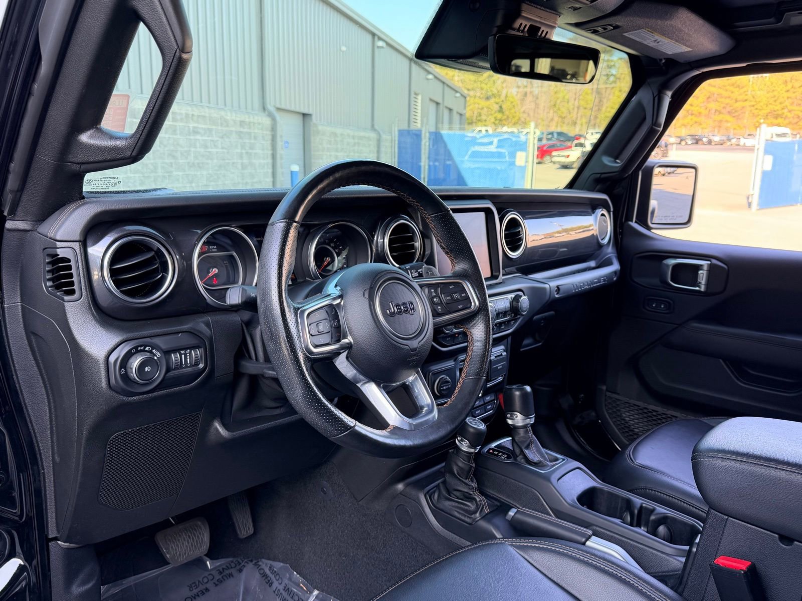 Used 2021 Jeep Wrangler Unlimited Rubicon w/ Trailer Tow Package image 23