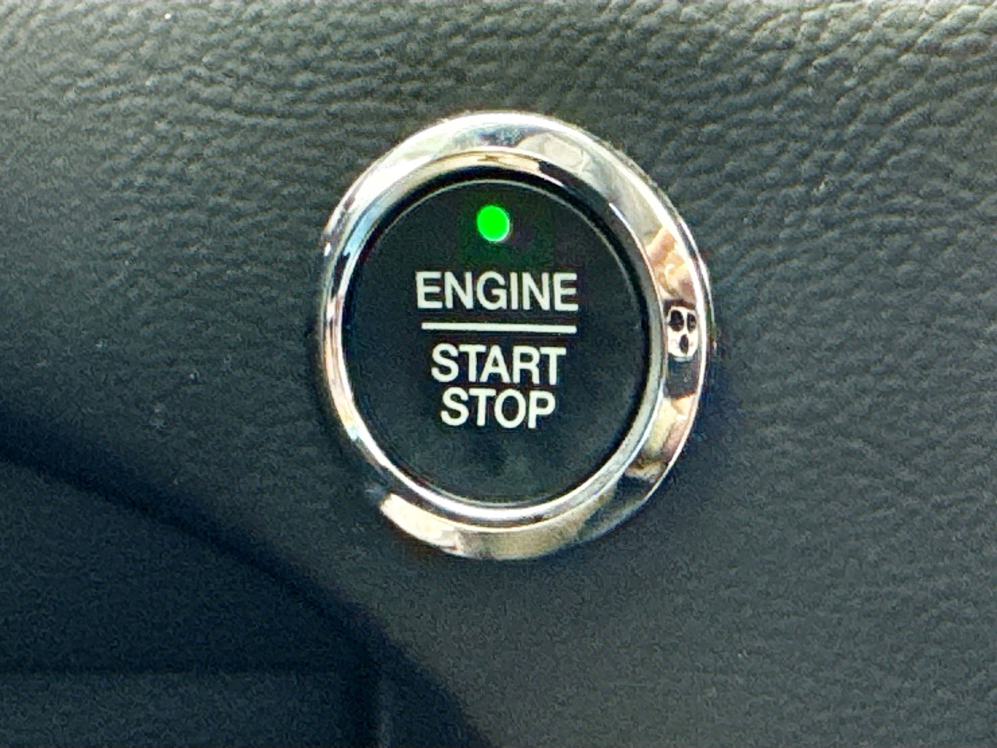 Certified 2024 Ford Edge SEL w/ Convenience Package image 9