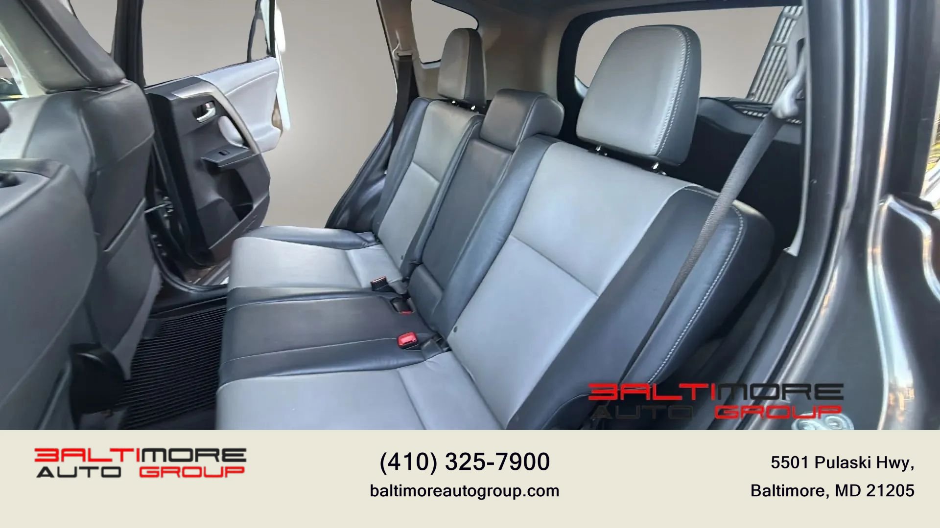 Used 2013 Toyota RAV4 Limited AWD/4WD image 22