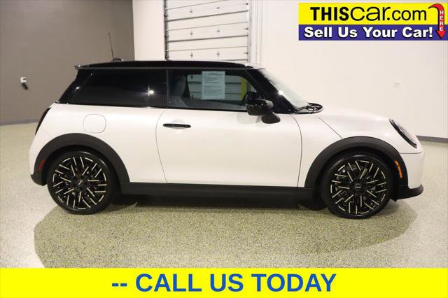 Used 2025 MINI Cooper S image 8