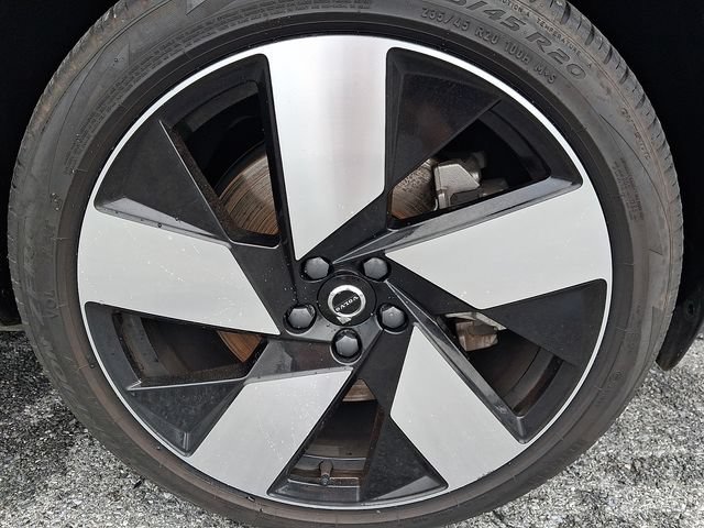 Certified 2023 Volvo XC40 Recharge Ultimate w/ Protection Package Premier AWD/4WD image 8