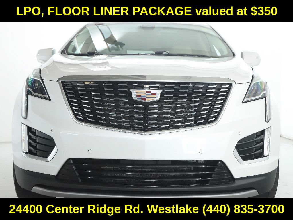 Used 2020 Cadillac XT5 Premium Luxury w/ LPO, Floor Liner Package AWD/4WD image 6
