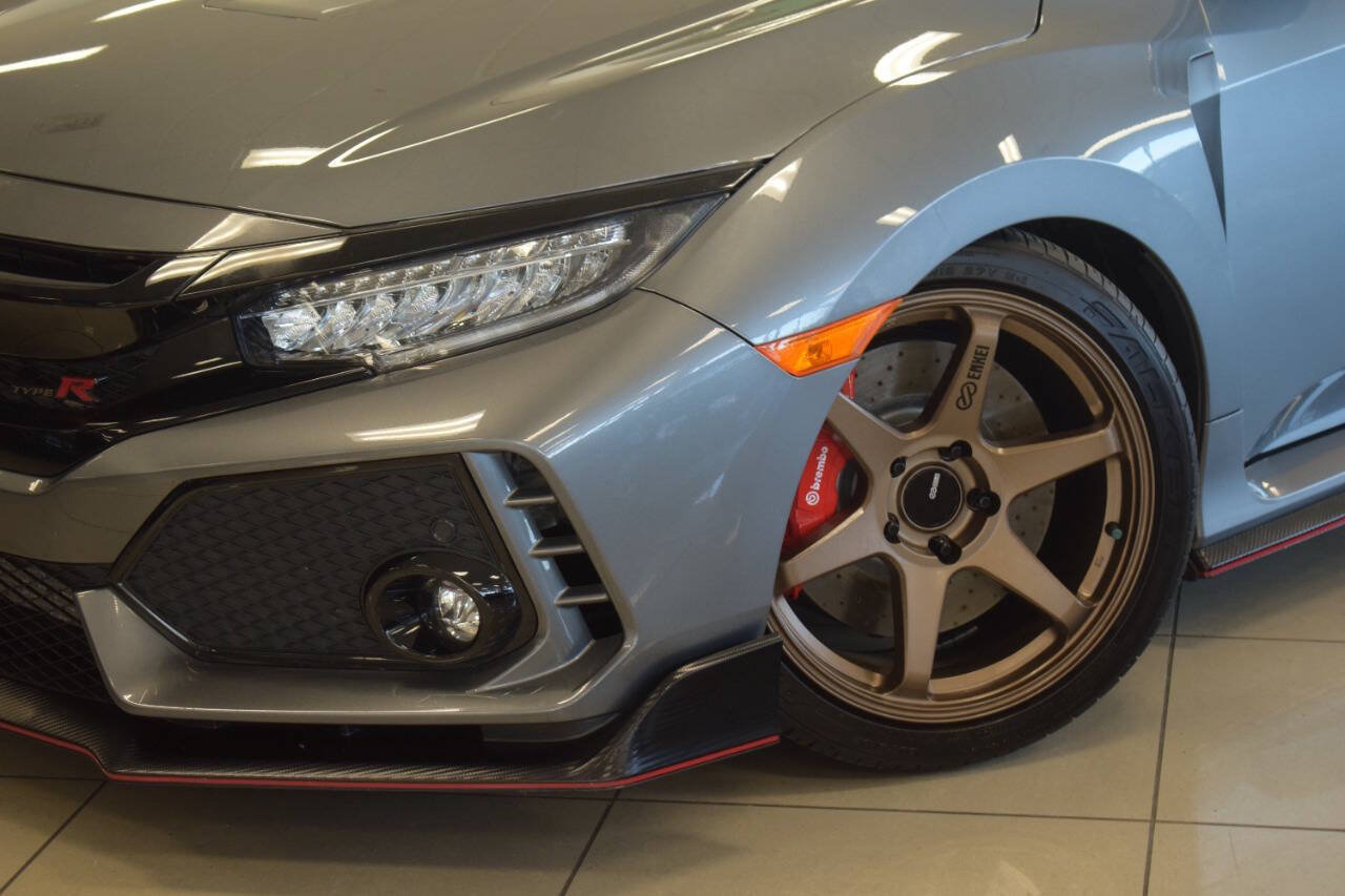 Used 2018 Honda Civic Type R image 15