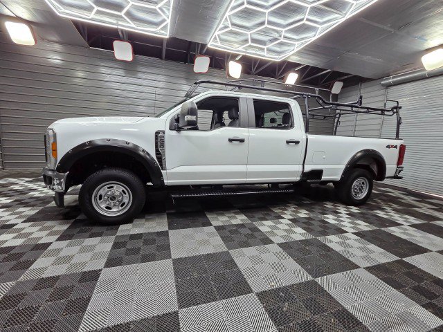Used 2023 Ford F250 XL w/ Snow Plow Prep Package AWD/4WD image 8