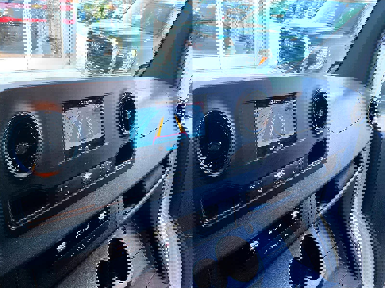 Used 2024 Mercedes-Benz Sprinter 2500 image 19