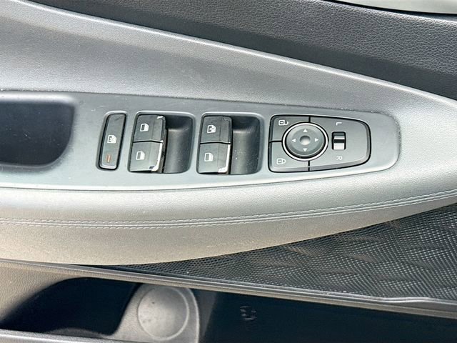 Used 2021 Hyundai Santa Fe SE FWD image 17