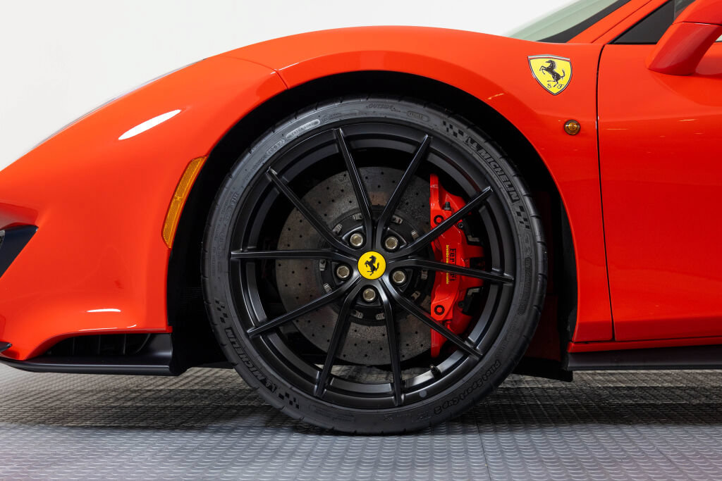 Certified 2019 Ferrari 488 Pista Coupe RWD image 18