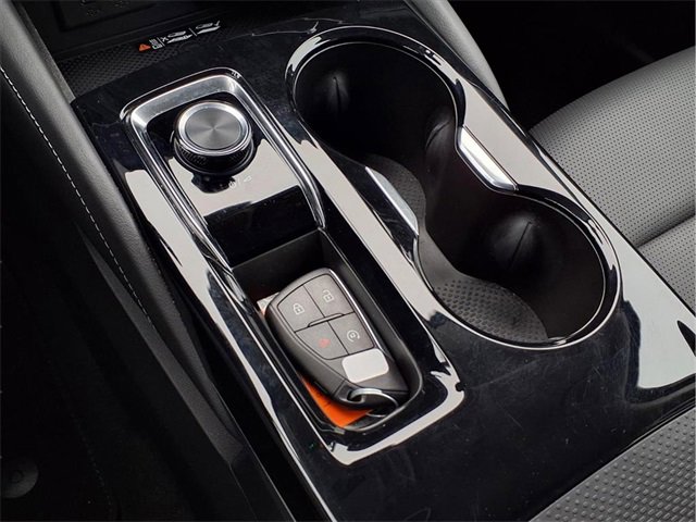 Certified 2025 Buick Envision Preferred image 12