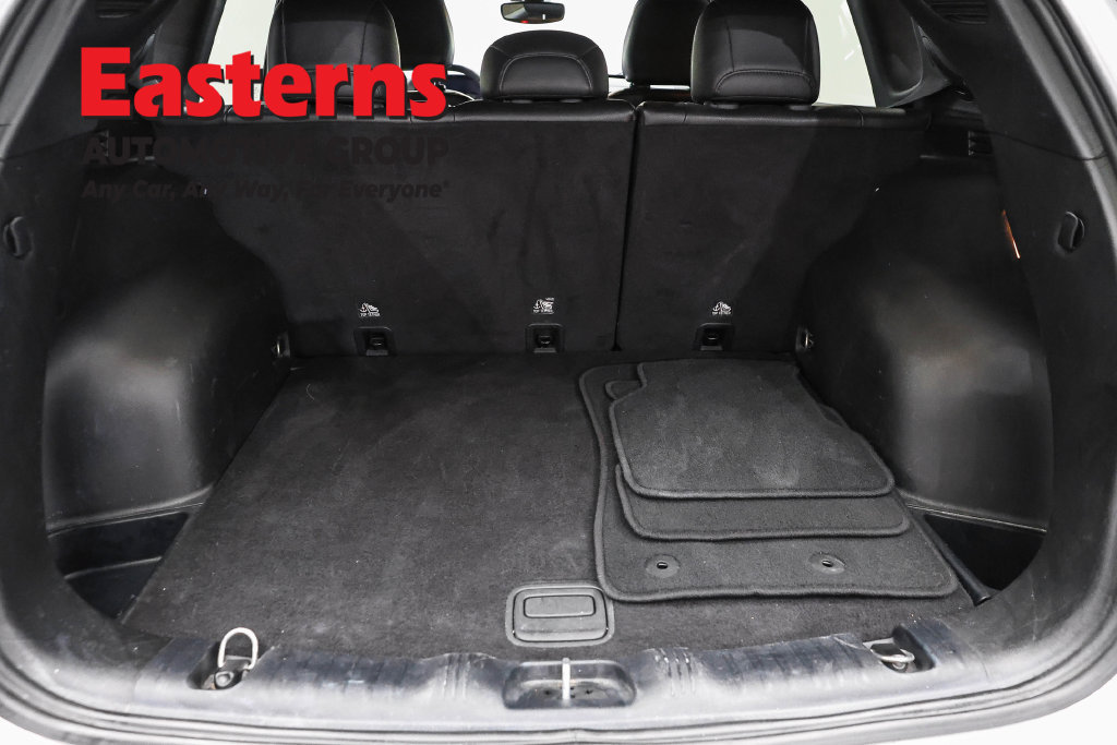 Used 2024 Jeep Compass Latitude AWD/4WD image 11