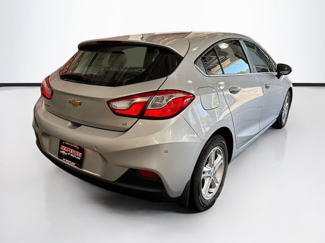 Used 2018 Chevrolet Cruze LT w/ Convenience Package FWD image 6