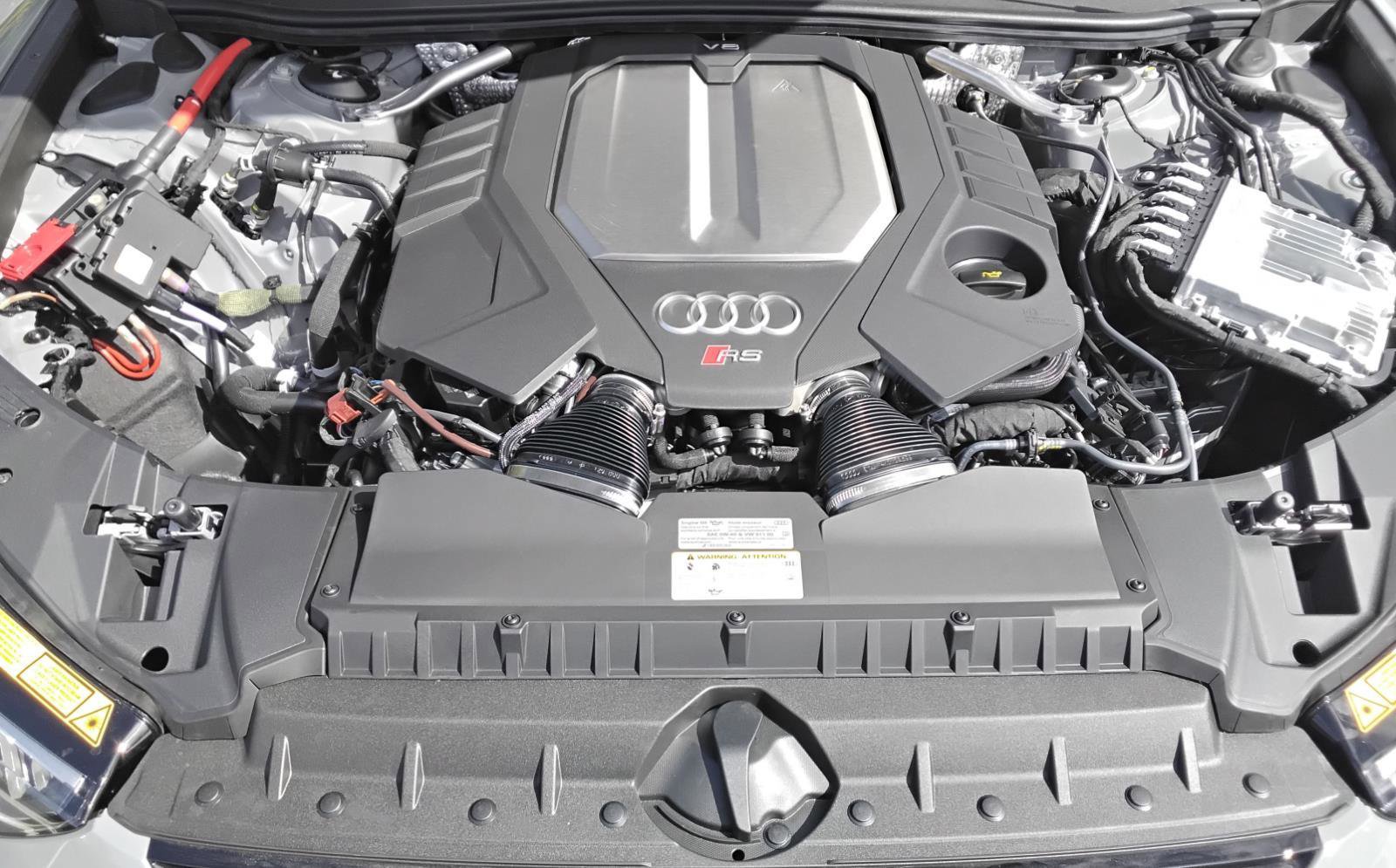 New 2026 Audi RS 6 performance image 11