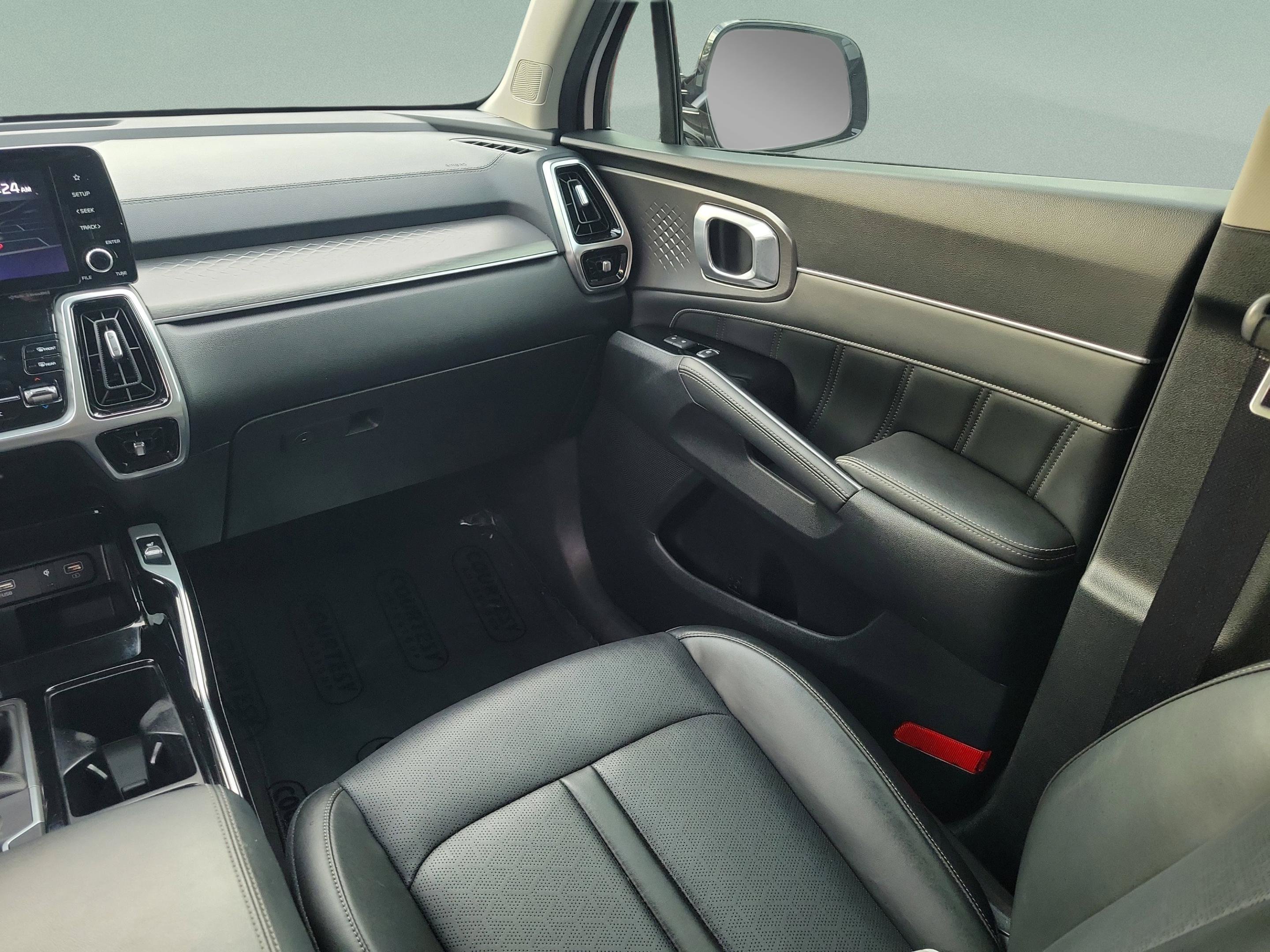 Certified 2021 Kia Sorento SX FWD image 11
