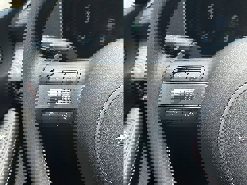 New 2025 Hyundai Sonata SEL image 12