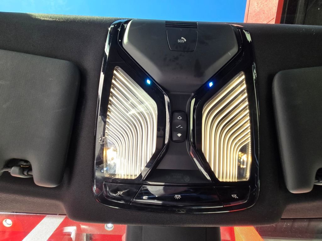 Used 2023 BMW i4 eDrive40 w/ Premium Package image 27