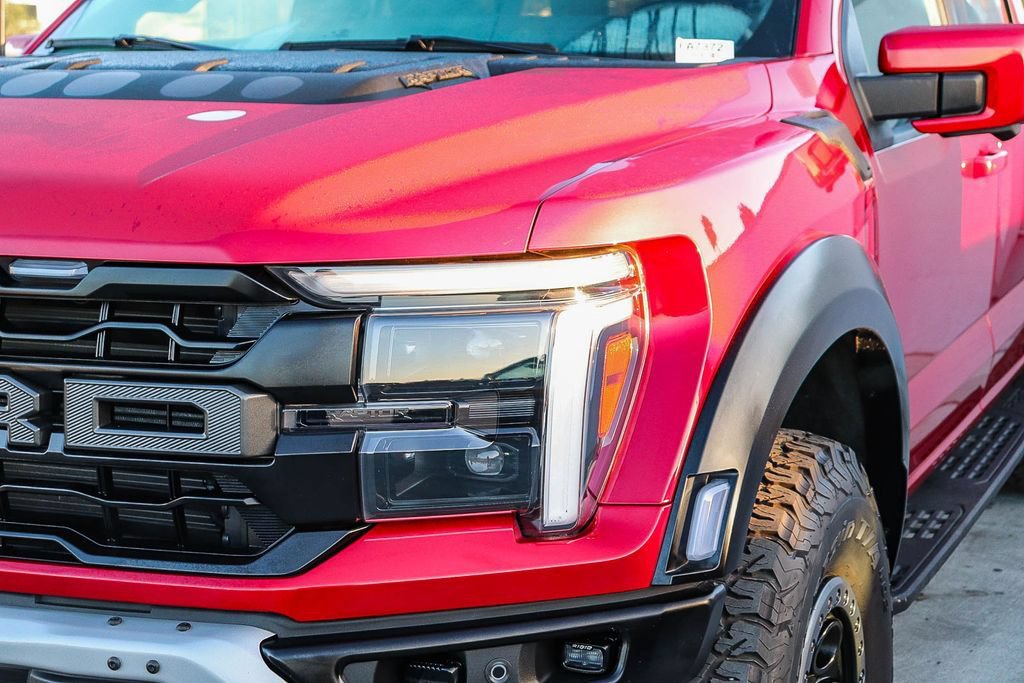 Used 2025 Ford F150 Raptor AWD/4WD image 5