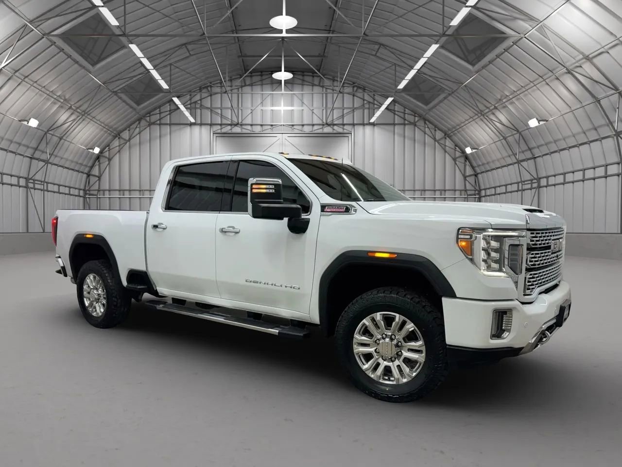 Used 2020 GMC Sierra 3500 Denali w/ Denali Ultimate Package image 2
