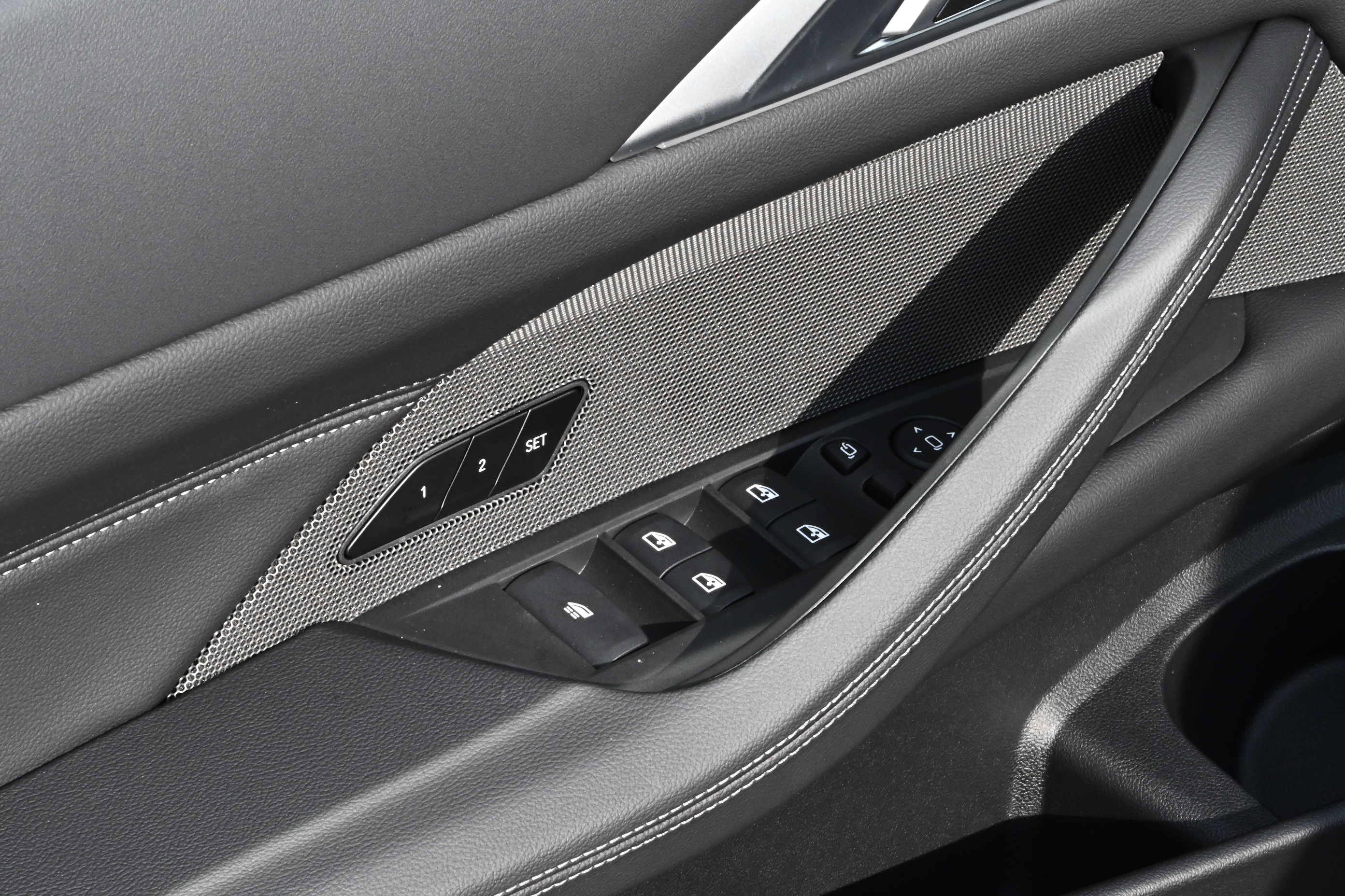 New 2026 BMW 430i xDrive Convertible image 26