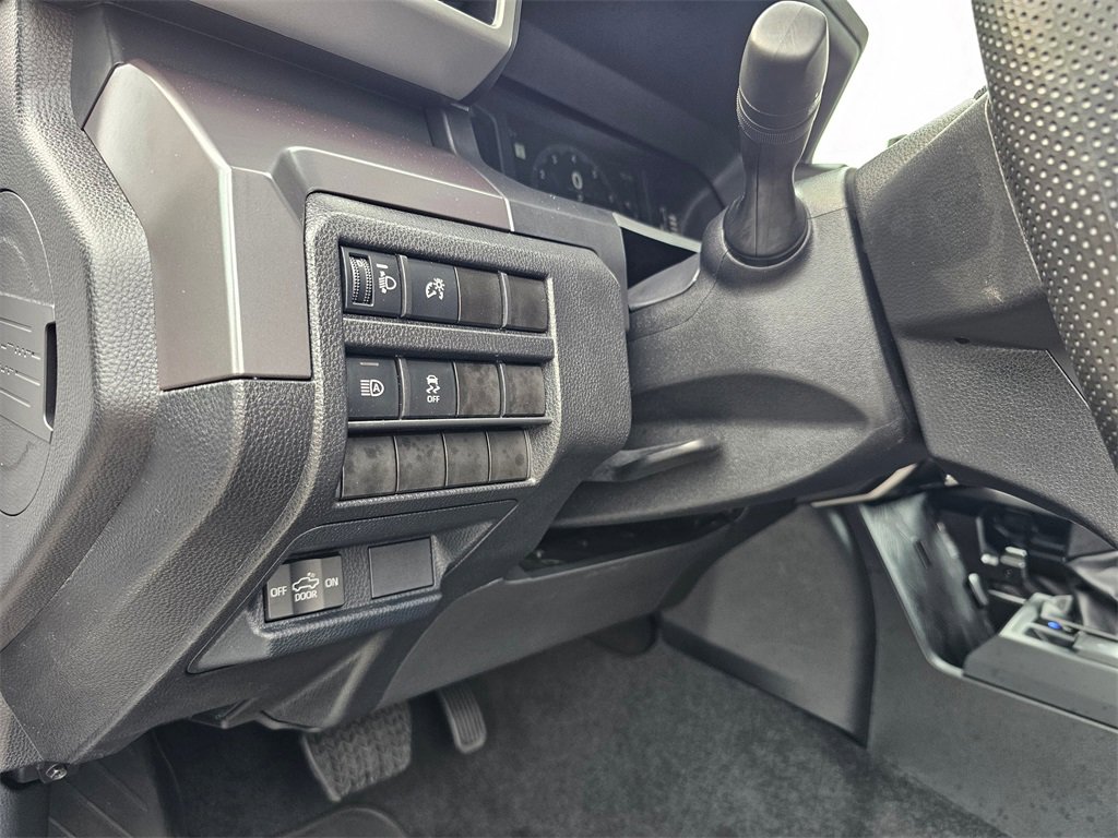 Used 2025 Toyota Tacoma SR5 image 20