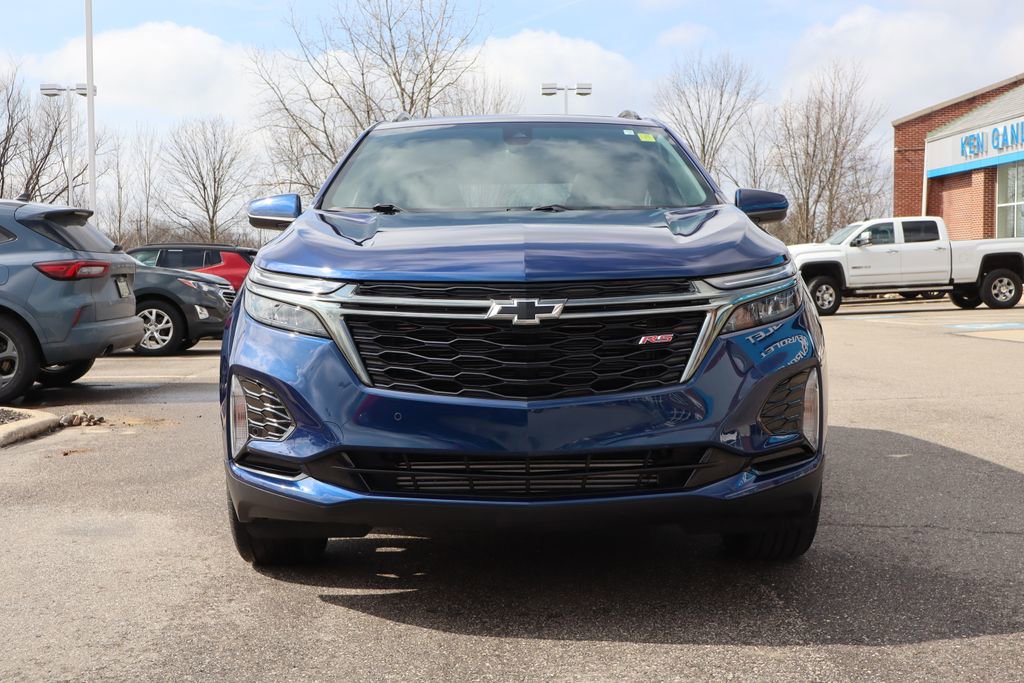 Used 2023 Chevrolet Equinox RS w/ LPO, Floor Liner Package image 5