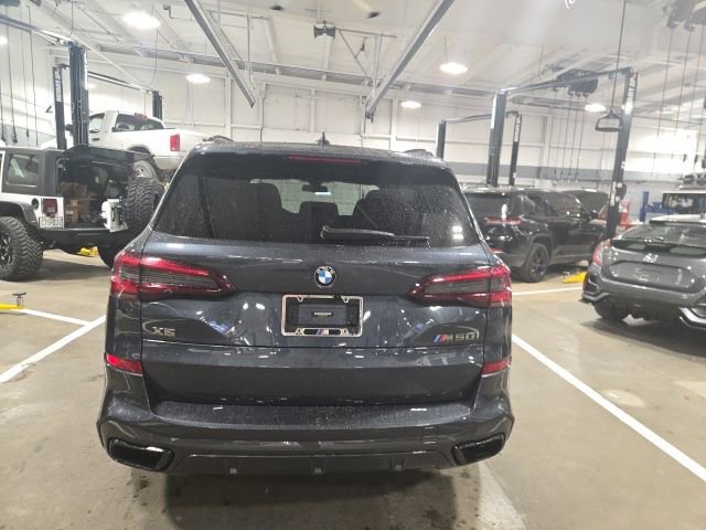 Used 2021 BMW X5 M50i w/ Executive Package image 6