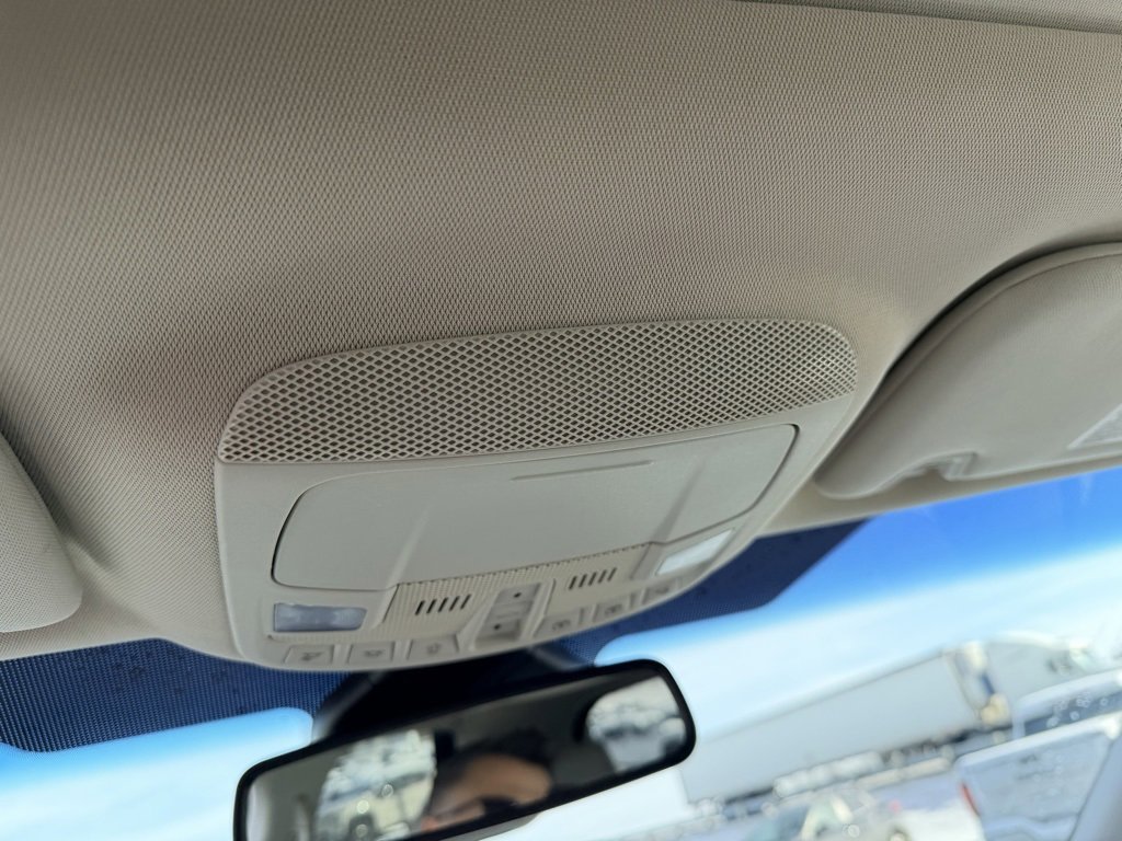 Used 2020 Ford Edge Titanium w/ Equipment Group 301A image 27