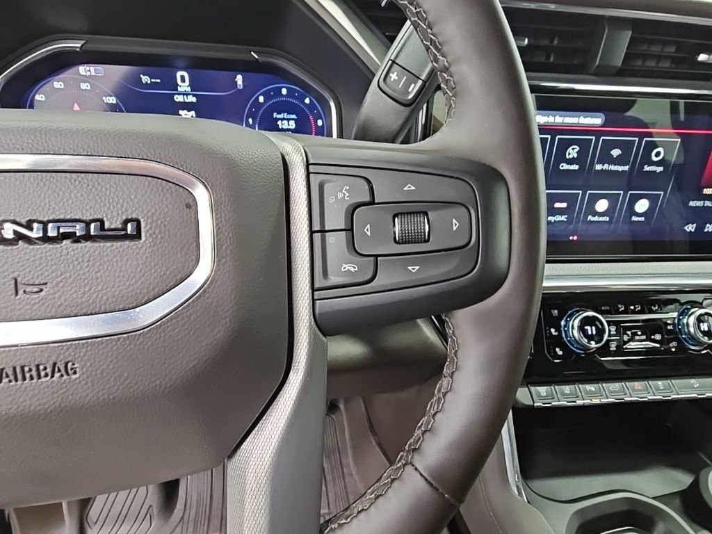 Used 2024 GMC Sierra 2500 Denali w/ Technology Package image 26