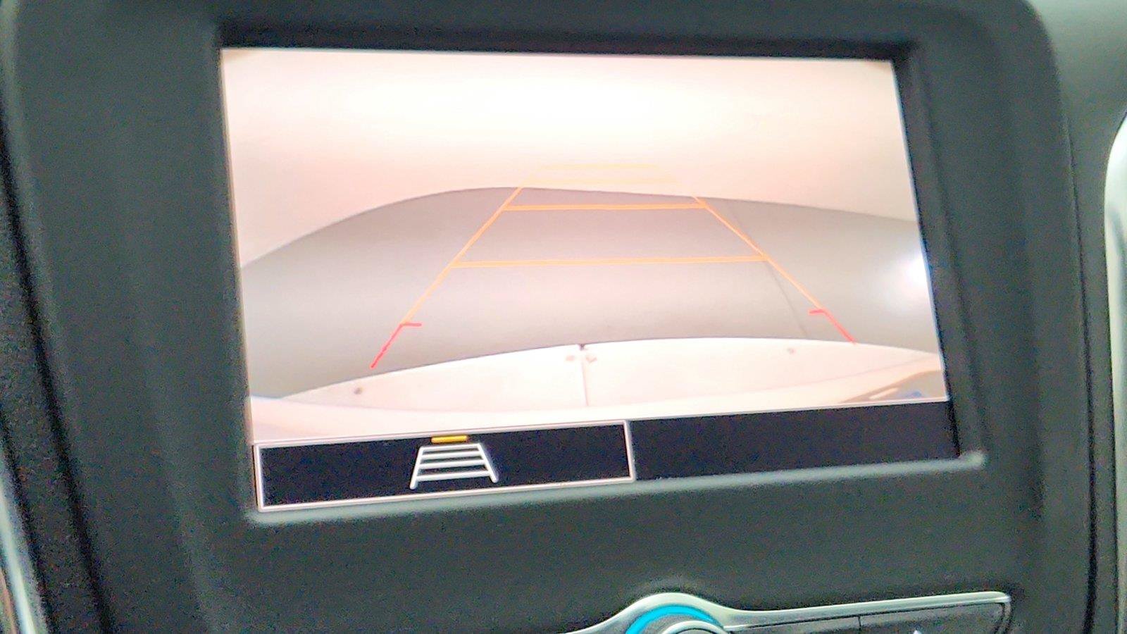 Used 2022 Chevrolet Equinox LT FWD image 34