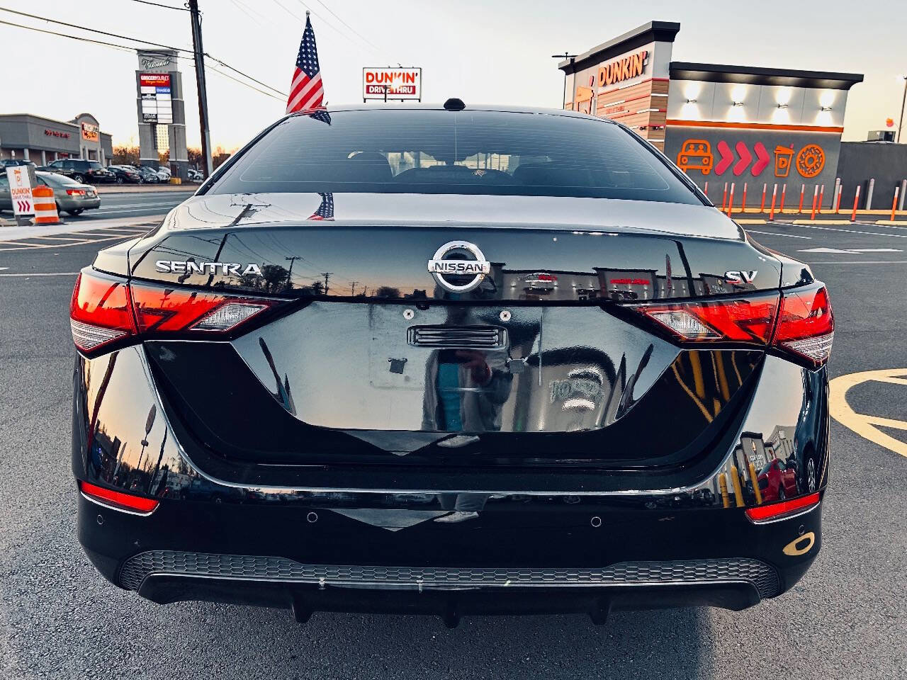 Used 2021 Nissan Sentra SV image 5