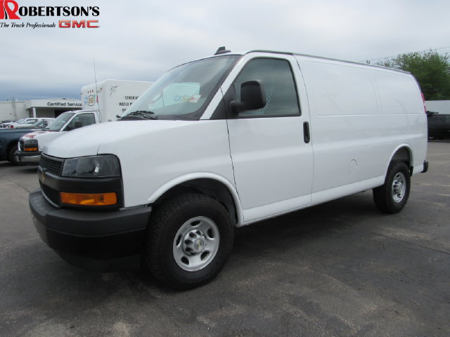 Used 2025 Chevrolet Express 2500 w/ Driver Convenience Package RWD image 1