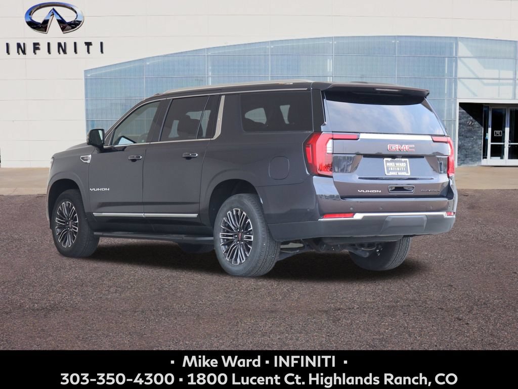Used 2025 GMC Yukon XL Elevation AWD/4WD image 3