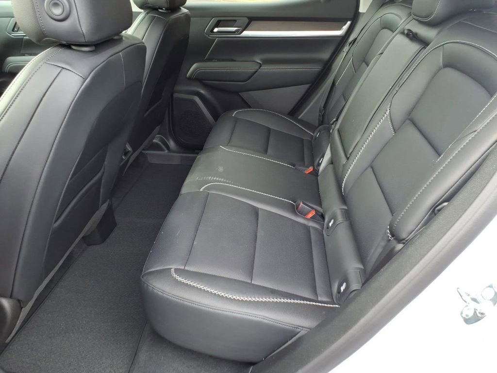 Used 2026 GMC Terrain Denali image 13