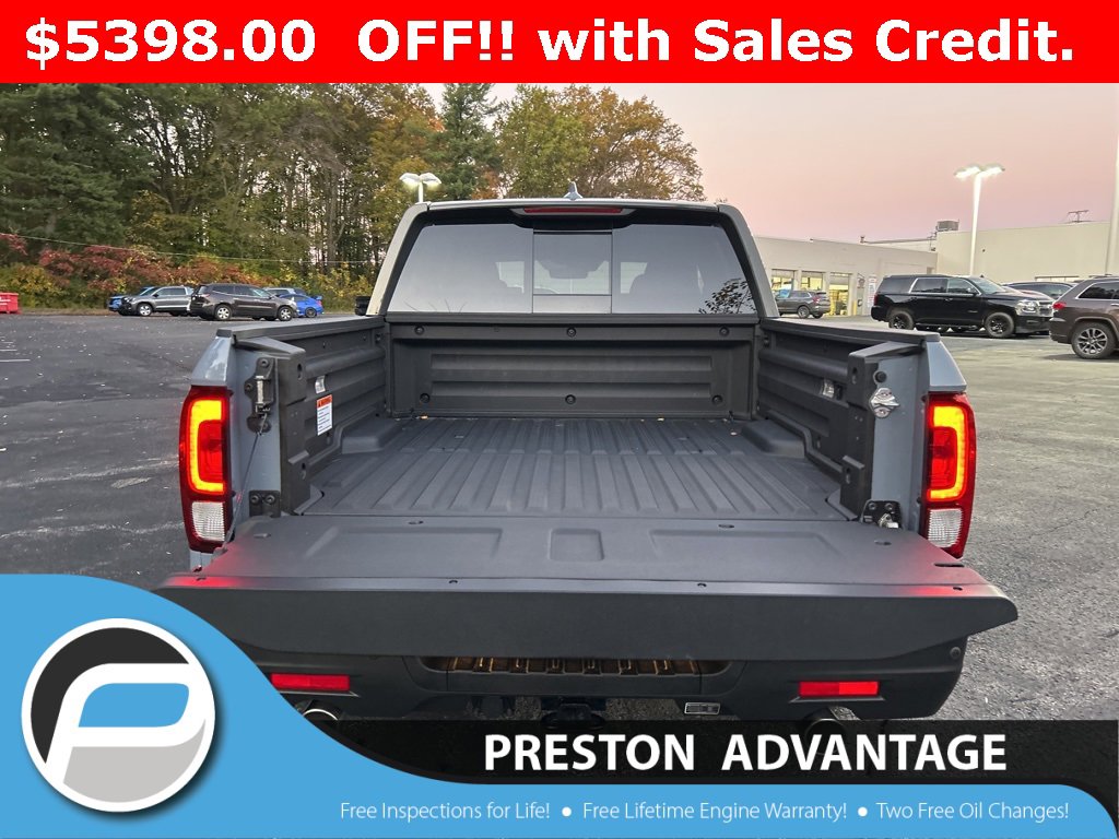 New 2026 Honda Ridgeline Black Edition image 3