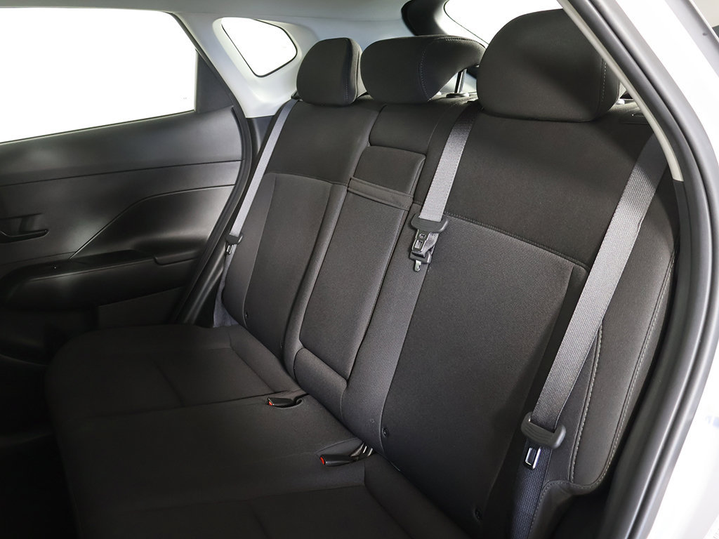 Certified 2025 Hyundai Kona SE FWD image 25