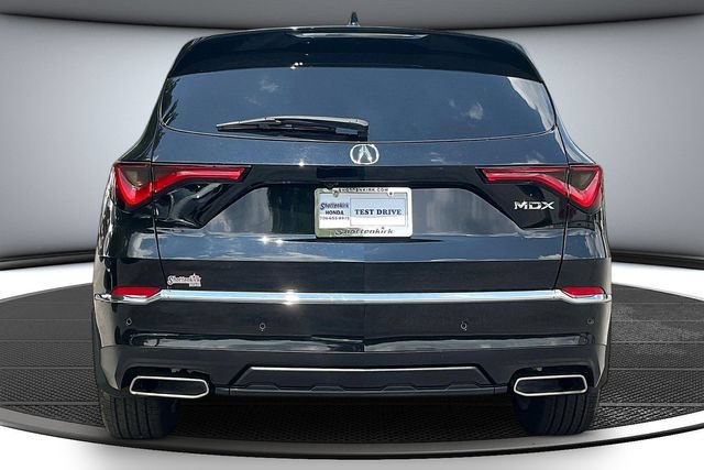 Used 2024 Acura MDX w/ Technology Package FWD image 6