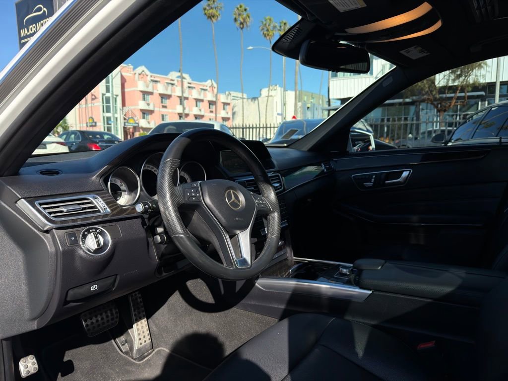 Used 2016 Mercedes-Benz E 350 Sedan image 22