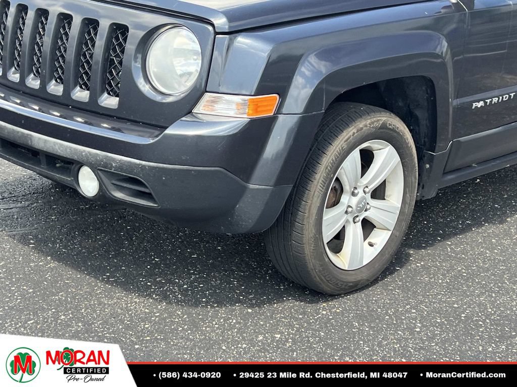 Used 2014 Jeep Patriot Latitude FWD image 8