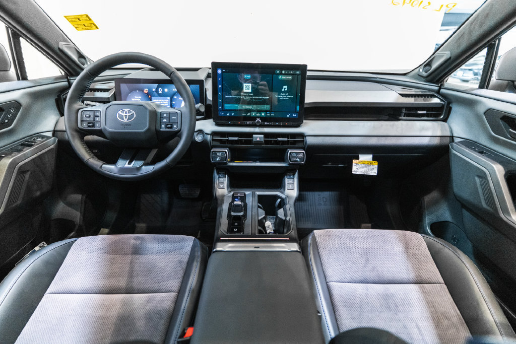 Certified 2026 Toyota RAV4 XSE w/ Panoramic Sun Roof Package AWD/4WD image 14