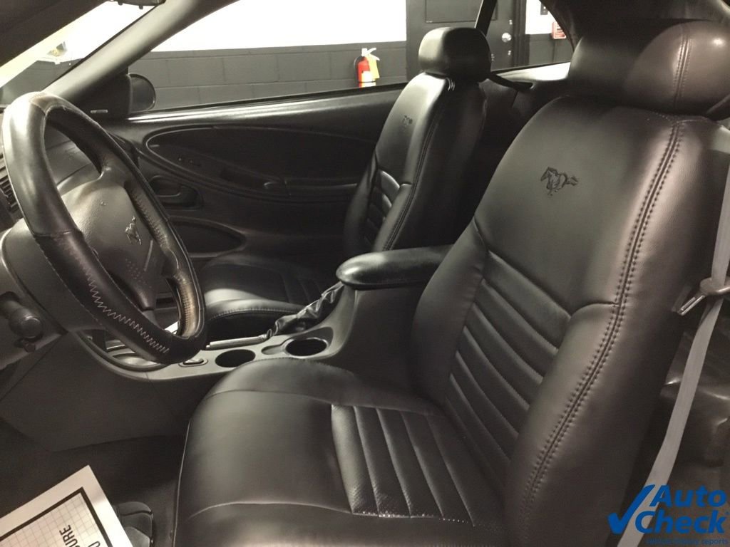 Used 2001 Ford Mustang GT image 33