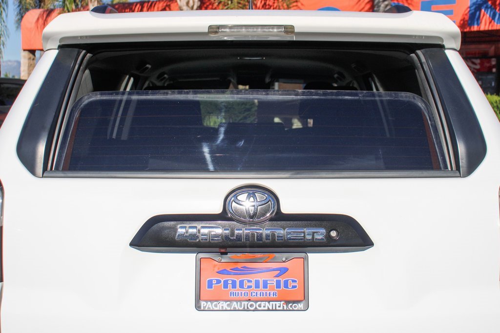 Used 2020 Toyota 4Runner TRD Off-Road Premium image 8