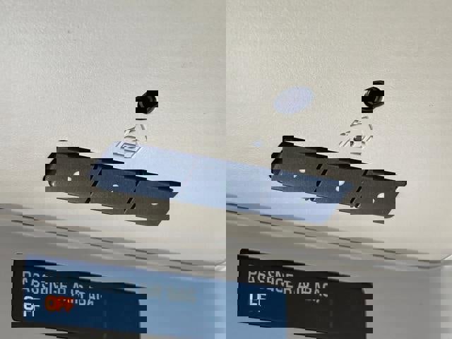 Used 2016 GMC Sierra 1500 SLT w/ SLT Premium Package AWD/4WD image 25